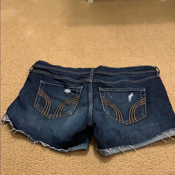 Denim shorts - Picture 2 of 3